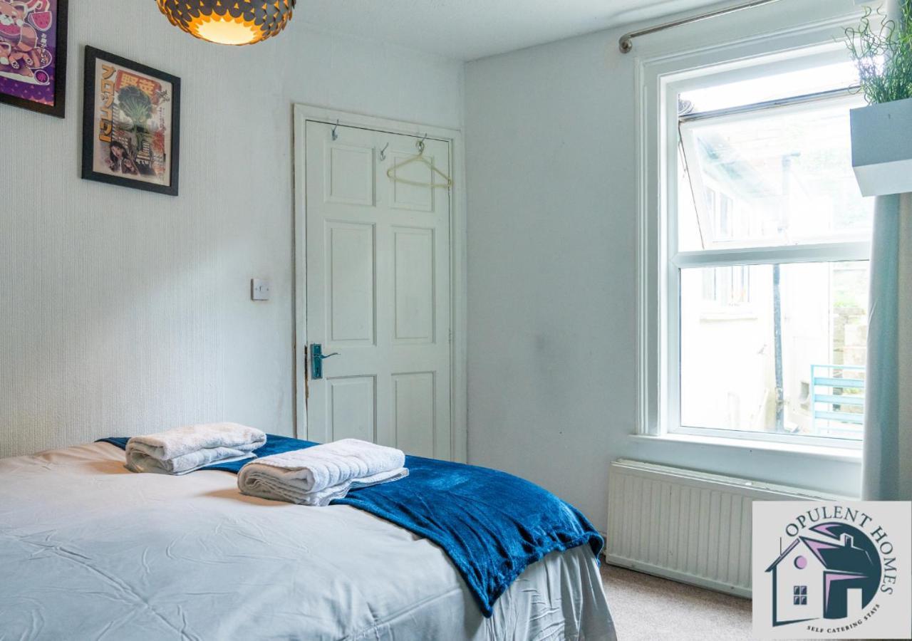 Contractors Pad - 4 Bed Town House - Cent Reading - Free Parking Villa Dış mekan fotoğraf